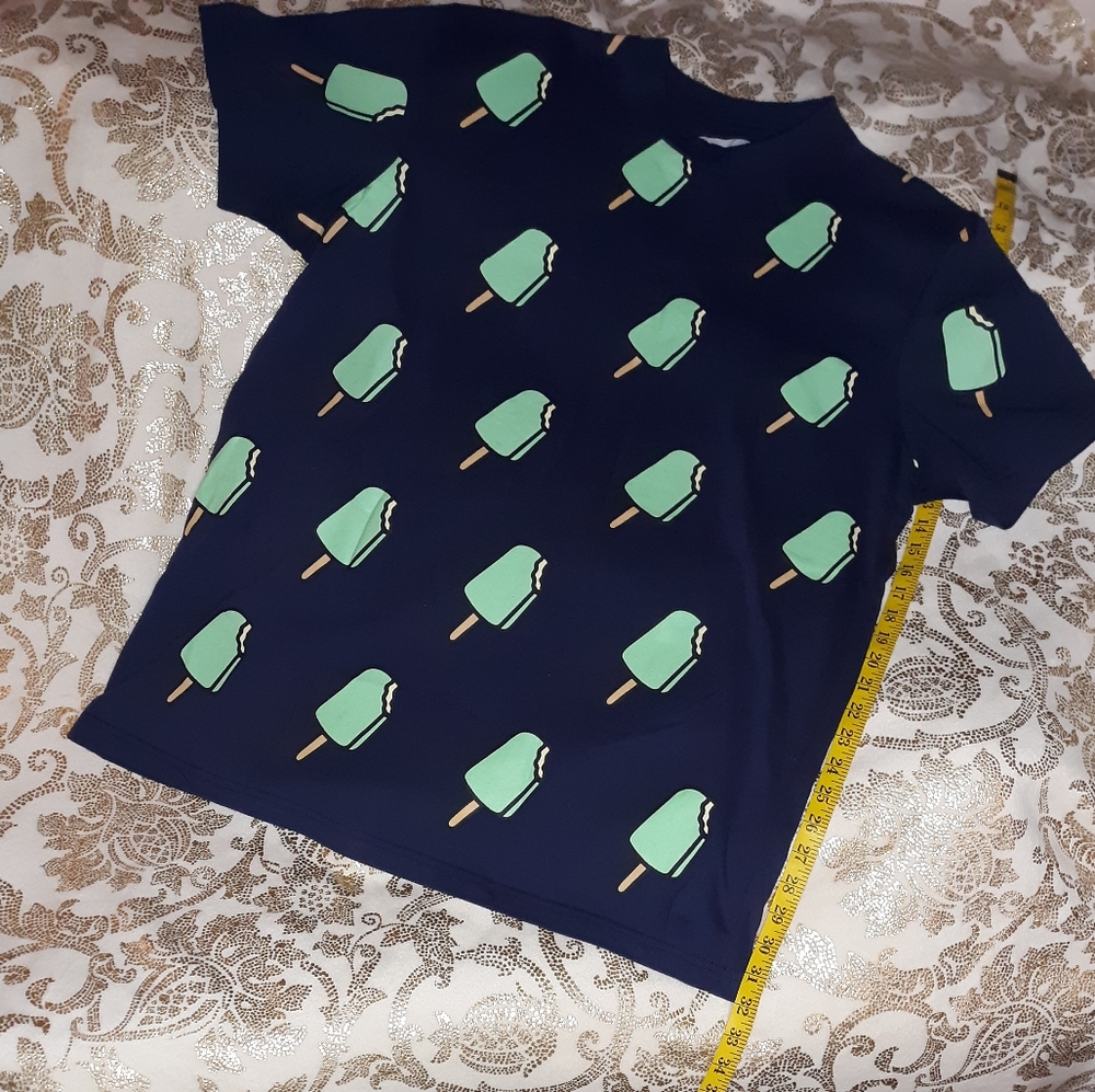 Ice cream printed t Shirt Size xl